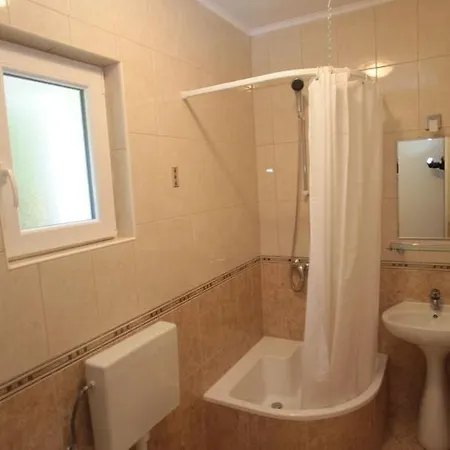 Apartment In With Sea View, Terrace, Air Conditioning, Wifi 849-2 Podgora